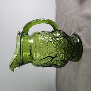 Vintage Green Glass Anchor Hocking Pitcher Rain Flower Daisy Textured 64 oz